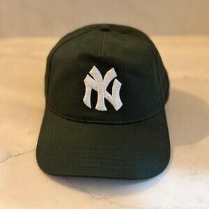 New York Yankees Dark Green Baseball Cap